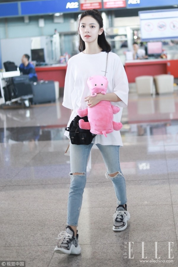 迷你款小书包让你重温校园时光!